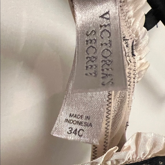 Victoria's Secret French Maid Lingerie Apron in pastel pink and black Valentine - Picture 6 of 6